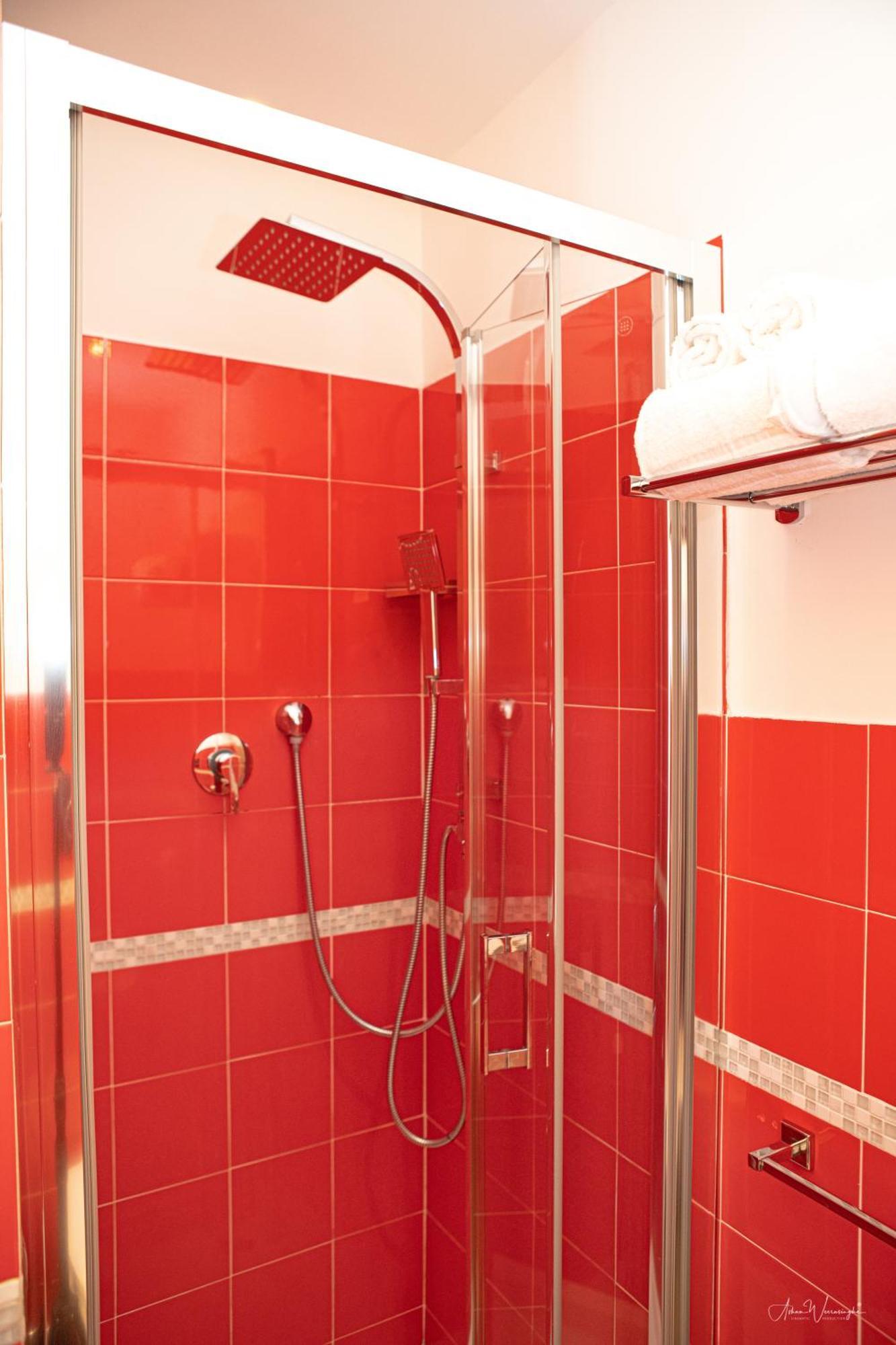 Magikrooms Topaz Рим Экстерьер фото