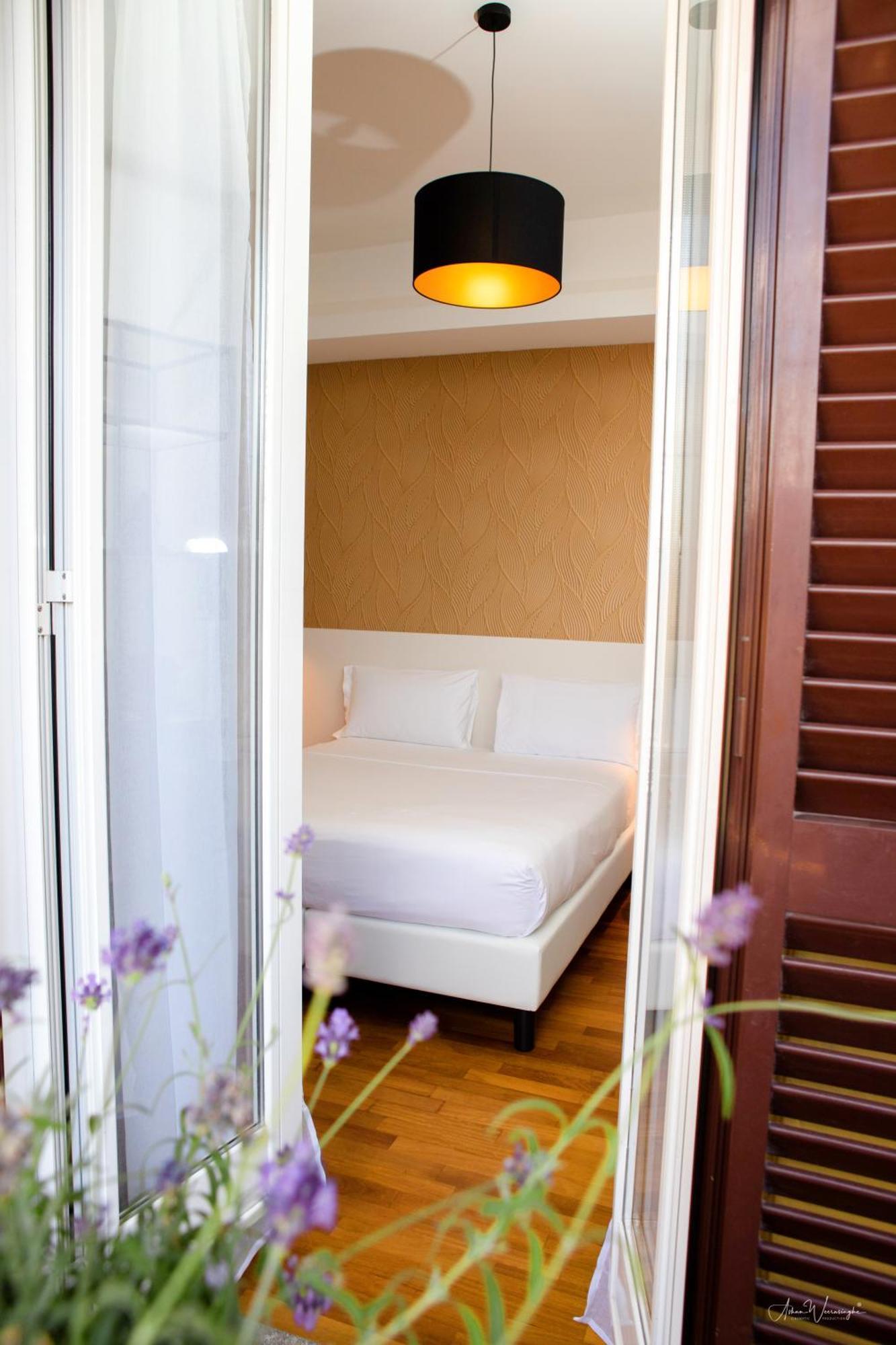 Magikrooms Topaz Рим Экстерьер фото